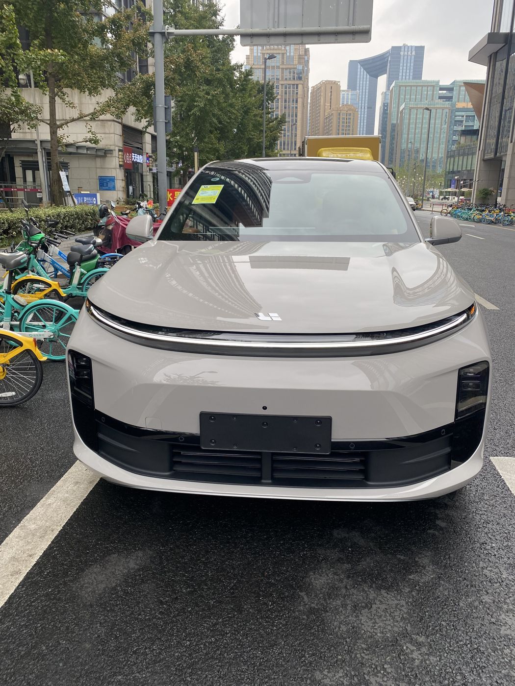 凯时ks888 MEGA 高压纯电 MPV